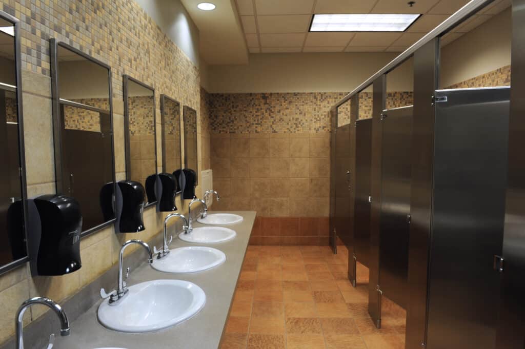 Understanding the Commercial Restroom Cleaning Procedures Followed by Professionals