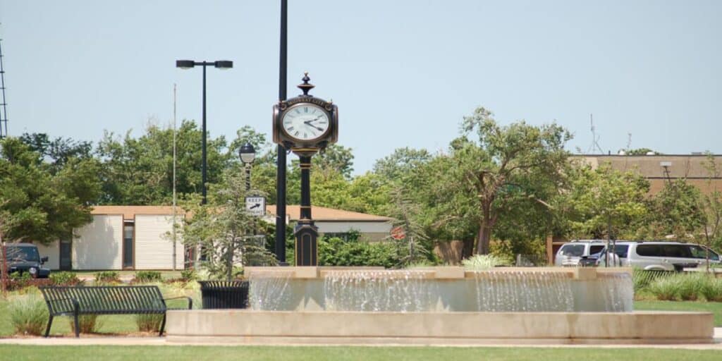 Town Center Plaza 29th Street Redevelopment Area